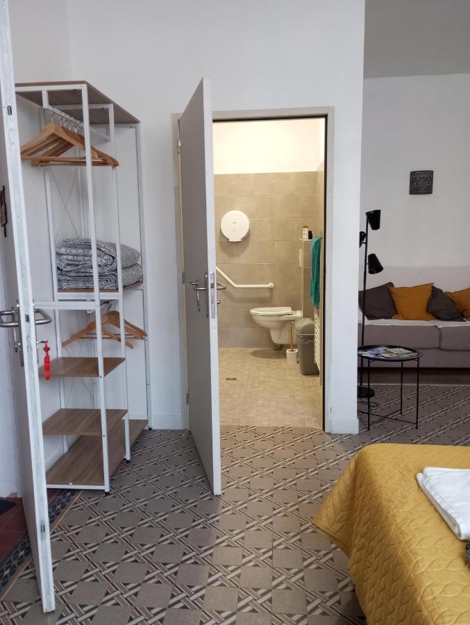 Chambre D'Hotes Pmr Hildegarde 모이작 외부 사진
